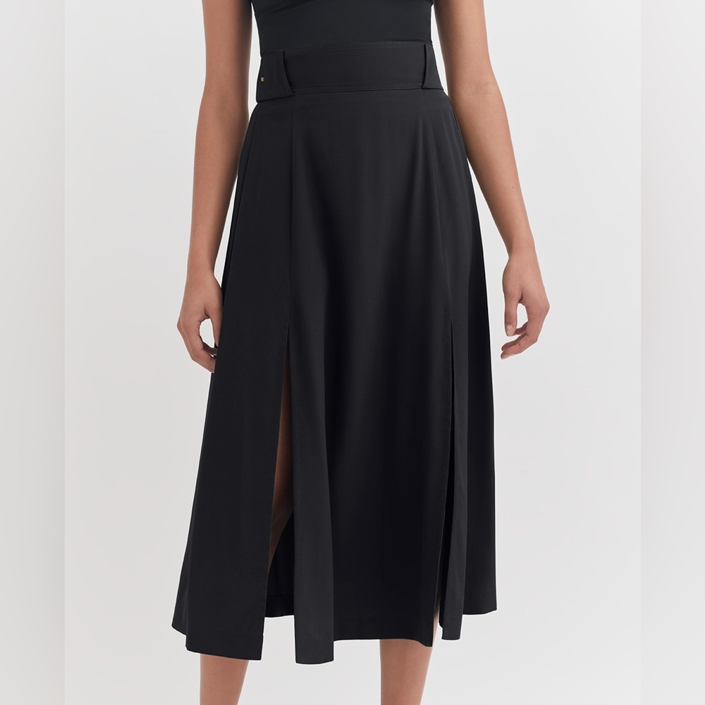 Cuyana Black High-Waist Midi Skirt with Front Slits